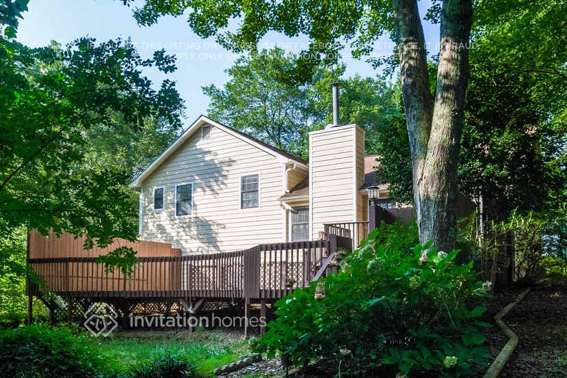 Building Photo - 2732 Shetland Ln NW