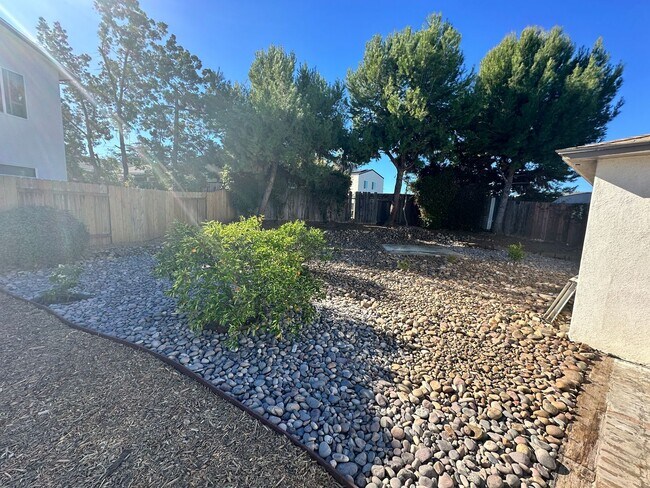 Building Photo - 5112 Tipton St