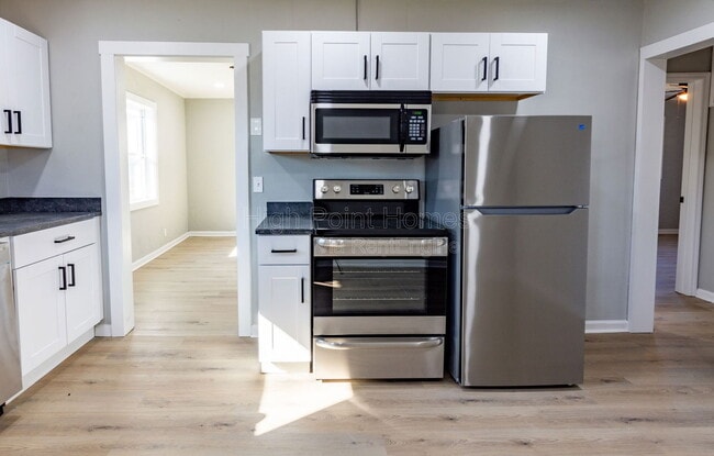 Building Photo - 3312 Tarlton Ave