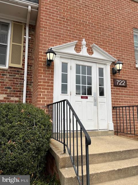 Building Photo - 722 Quince Orchard Blvd