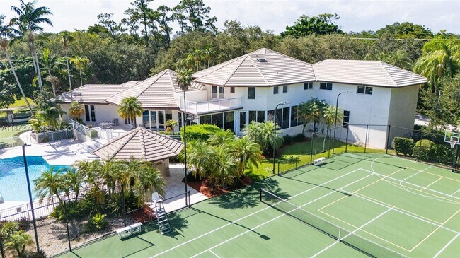 Building Photo - 6190 SW 102nd St