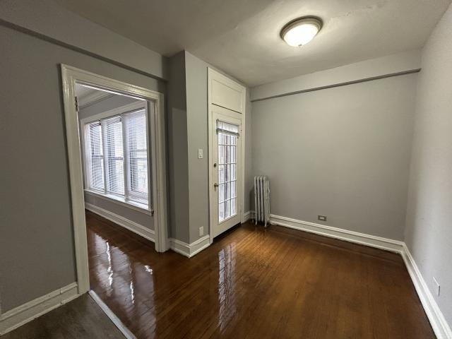 Building Photo - 1 bedroom in Chicago IL 60626