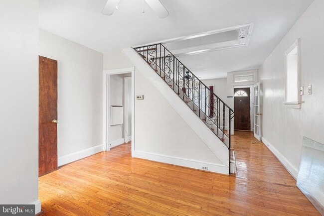 Building Photo - 345 W Mt Pleasant Ave