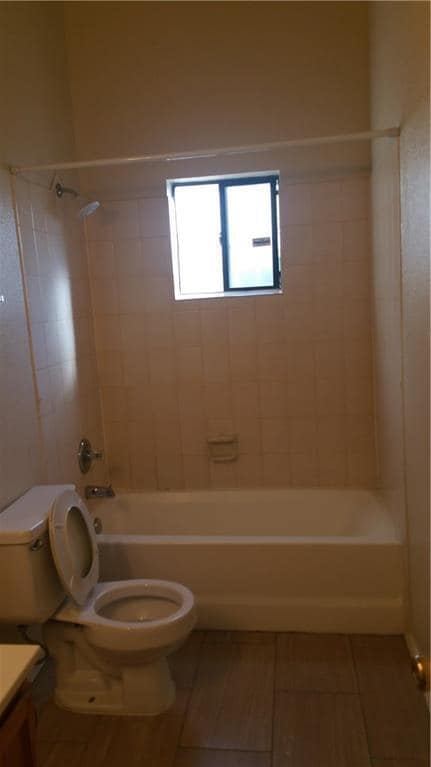 Building Photo - 4625 Loma De Cobre Dr