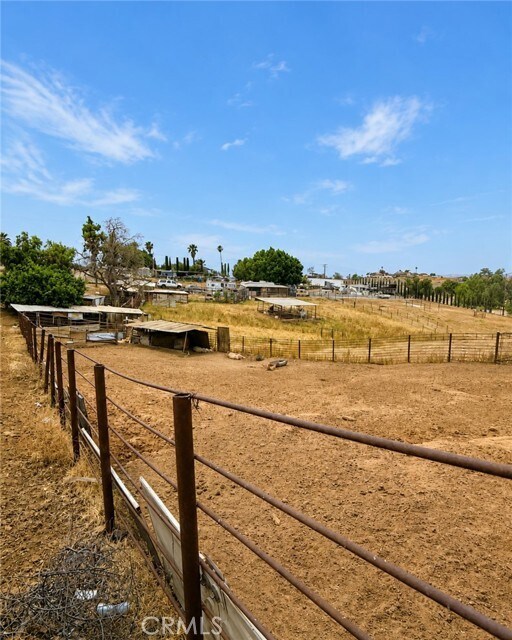 Building Photo - 17301 Palm Rd