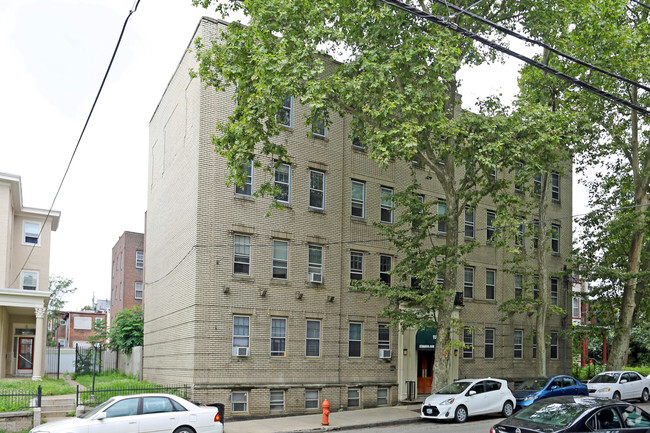 Building Photo - Florence Gardens