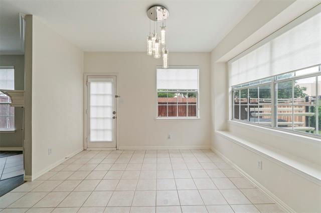 Building Photo - 2504 Meadow Hills Ln