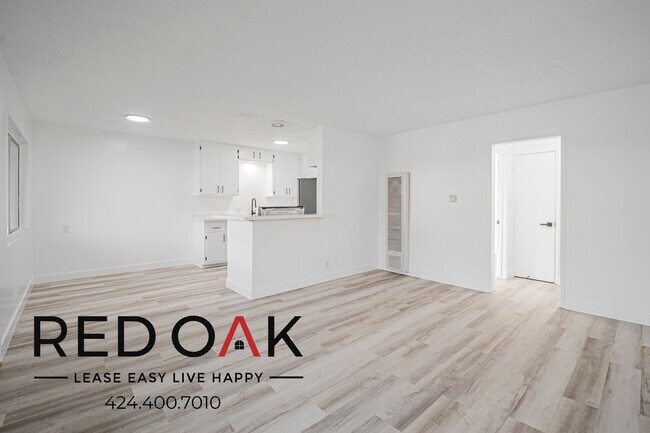 Primary Photo - 6501 Cherry Ave