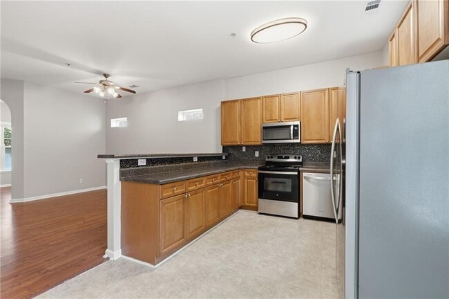 Building Photo - 218 Ranier Ct.