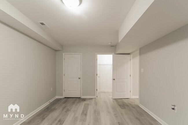 Building Photo - 2916 Dunsinane Ct