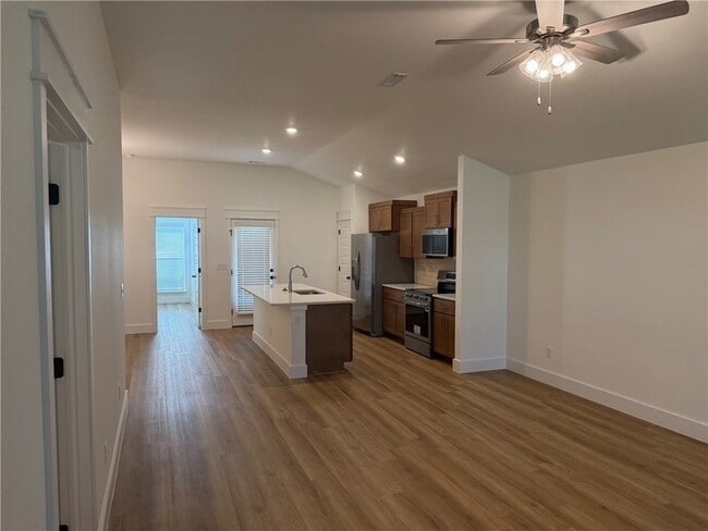 Building Photo - 3708 N Wiley Dr