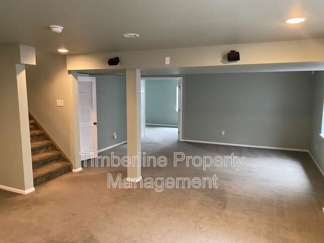 Building Photo - 14480 Tierra Dr