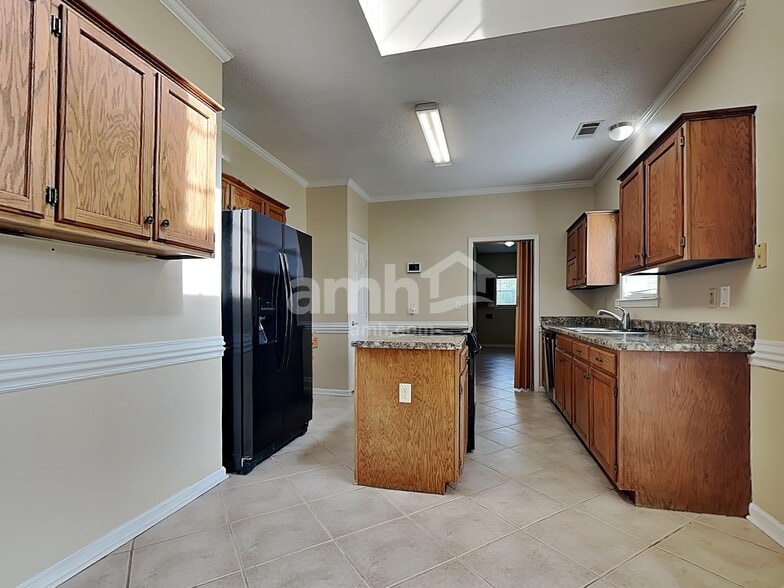 Building Photo - 7986 Oak Pebble Cv