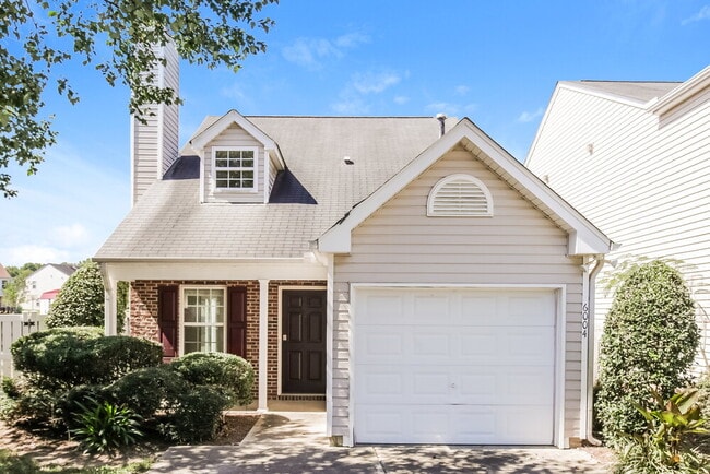 Building Photo - 6004 Silkwater Ct