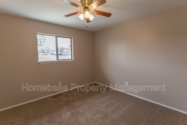 Building Photo - 5206 Foothills Dr