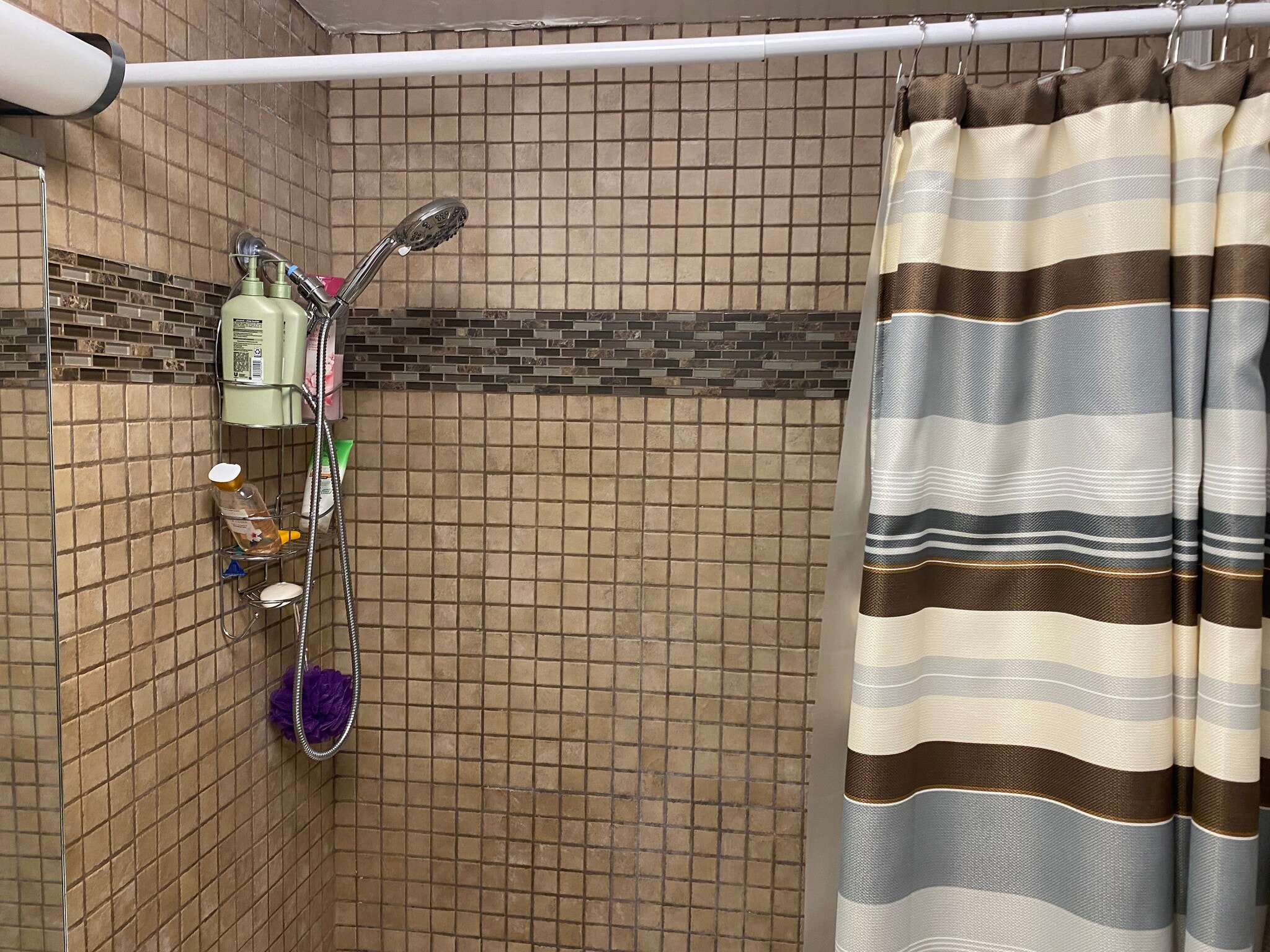 Building Photo - 400 E Randolph St