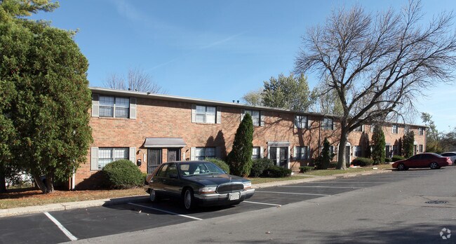 Primary Photo - Meadowlark Apartments