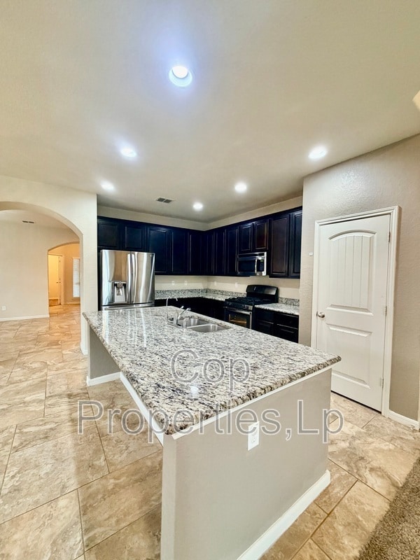 Building Photo - 8919 Olmstead Park