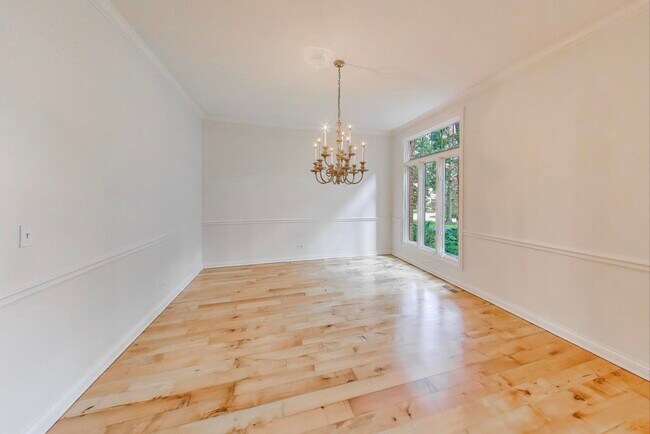 Building Photo - 1620 Timber Woods Ln