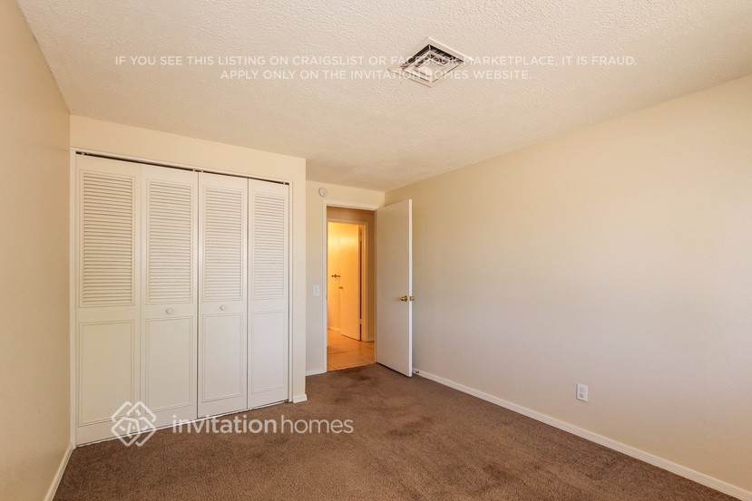Building Photo - 6121 W Zoe Ella Way
