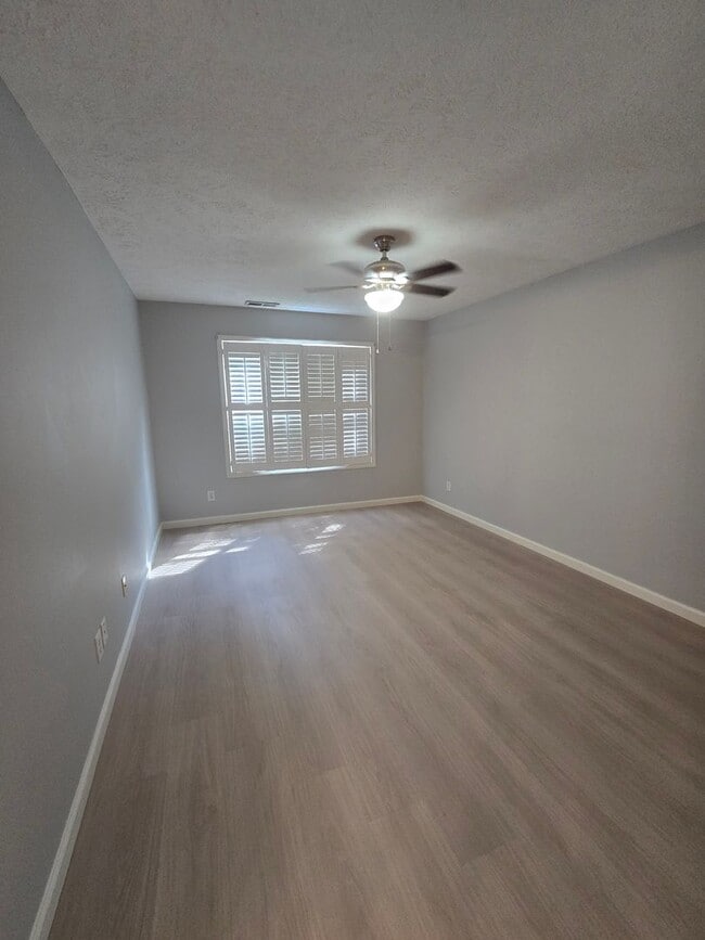 Building Photo - 2700-3 Preston Woods Drive