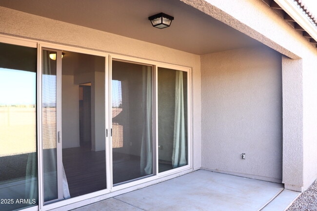 Building Photo - 1547 Middle Crk Ln