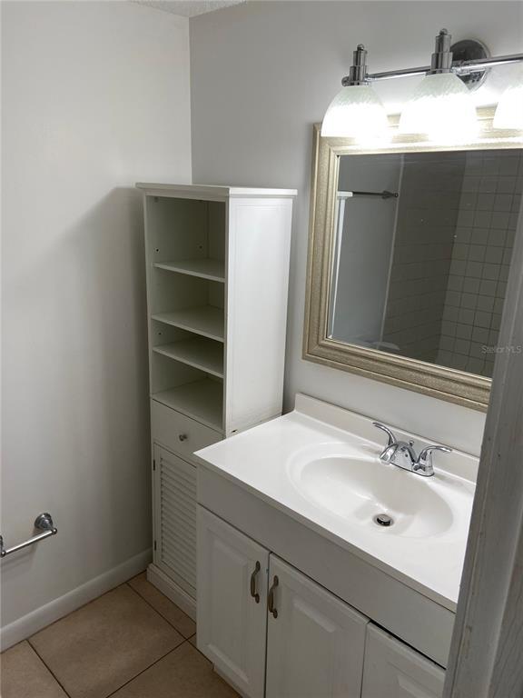 Building Photo - 6326 Newtown Cir