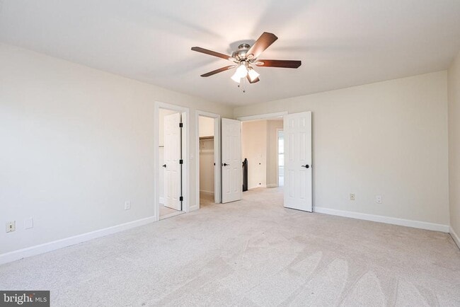 Building Photo - 12700 Dogwood Hills Ln