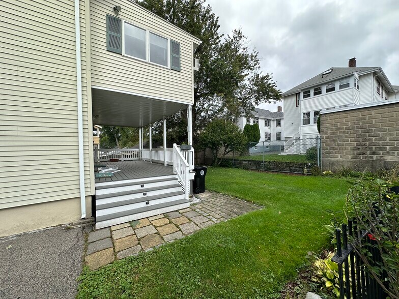 Building Photo - 21 Wiley Rd