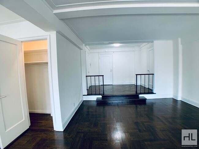 Building Photo - EAST 38 STREET