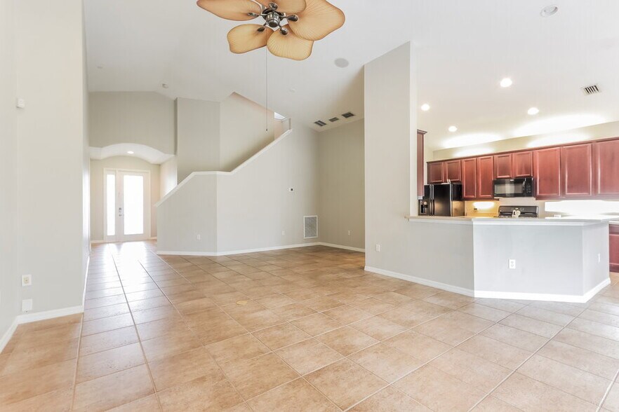 Building Photo - 12646 Cara Cara Loop