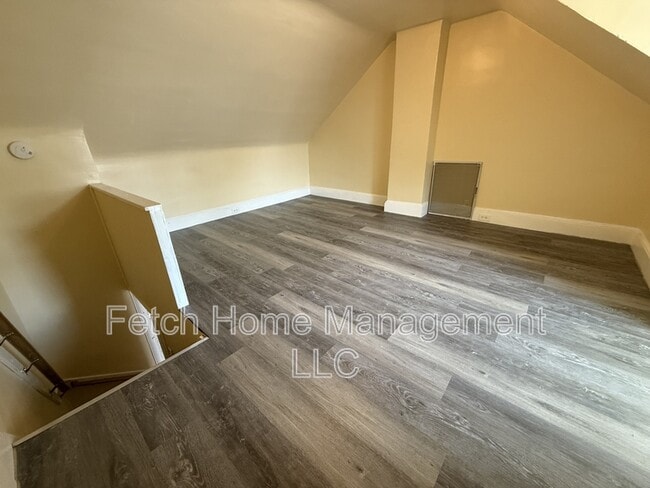 Building Photo - 830 Prangley Ave