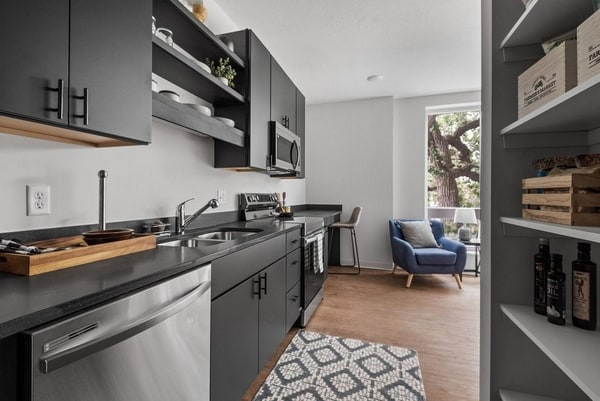 Building Photo - Marko Apartments