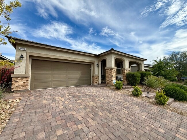 Building Photo - COMING SOON! Single-Story Gem in Gated Community with Stunning Backyard w/ Firepit