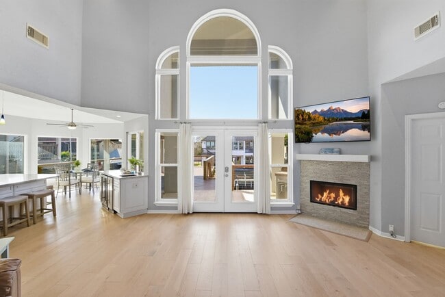 Building Photo - 71 Harbor Ln