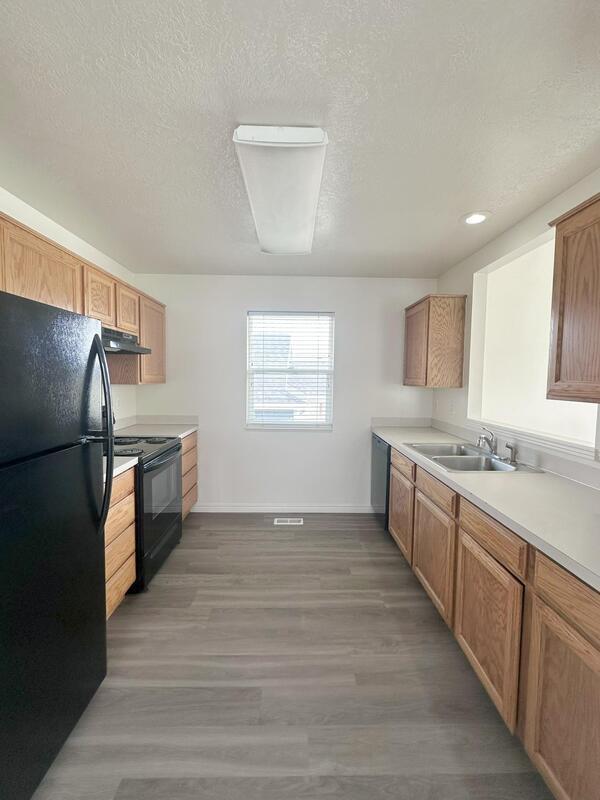 Building Photo - 327 N 270 W