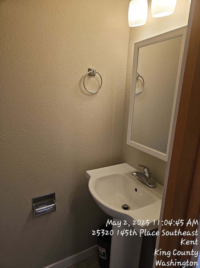 Building Photo - Rambler home for rent - Meridian North are...