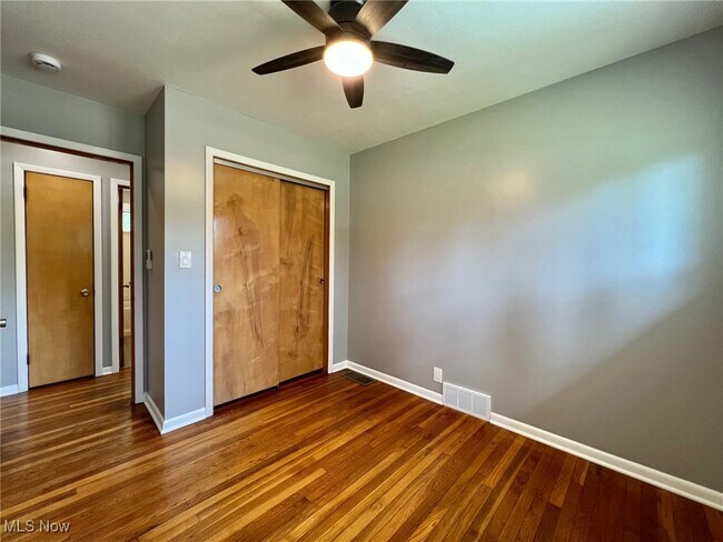 Building Photo - 9580 Venus Rd