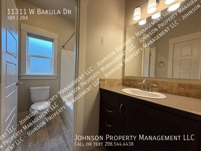 Building Photo - 11311 W Bakula Dr