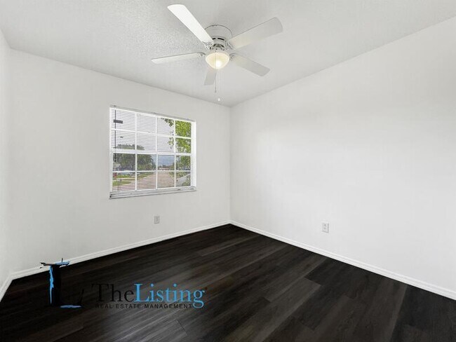 Building Photo - 1317 Coolridge Dr