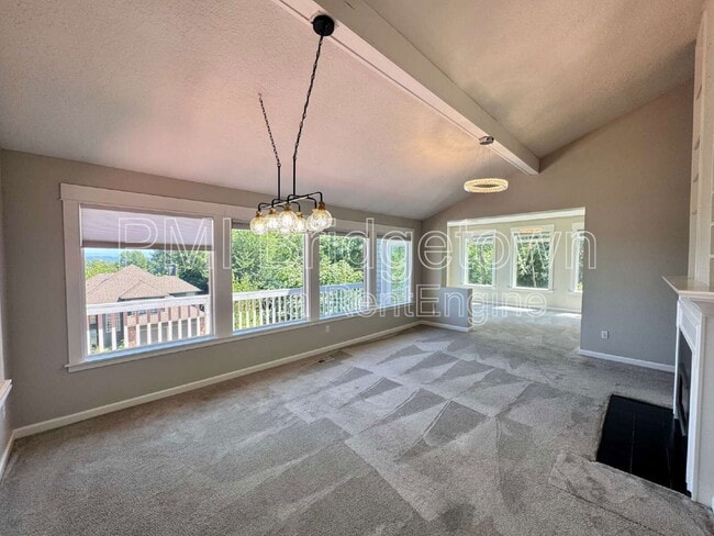 Building Photo - 11731 SW 41st Ave