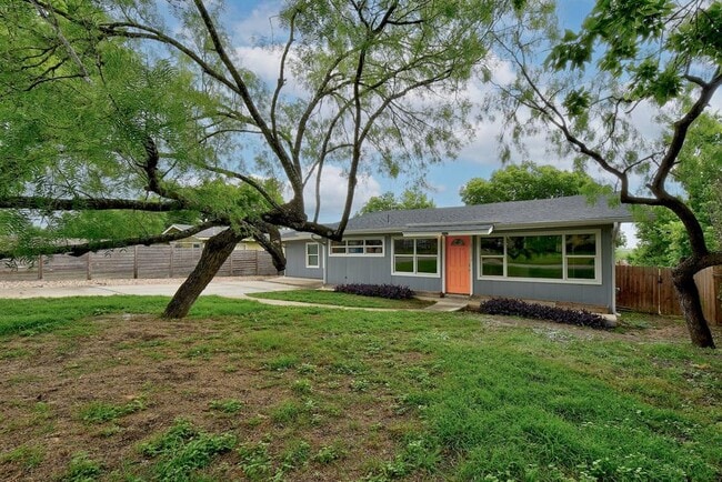 Building Photo - 6301 Arnold Dr