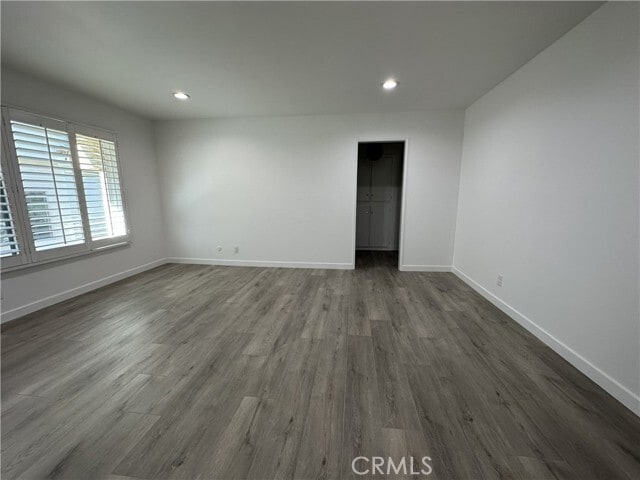 Building Photo - 11438 Moorpark St