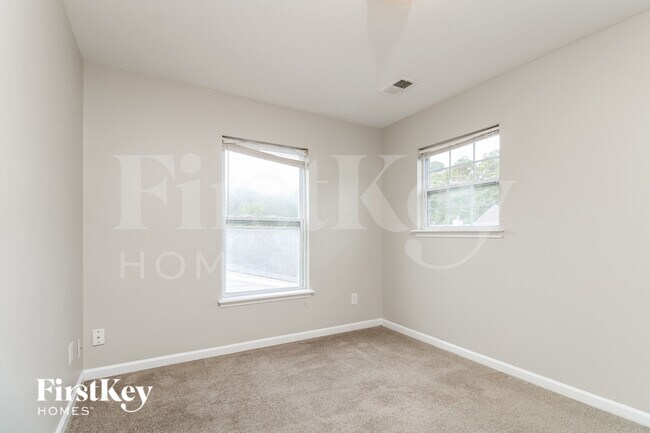 Building Photo - 156 Coosawatchie St