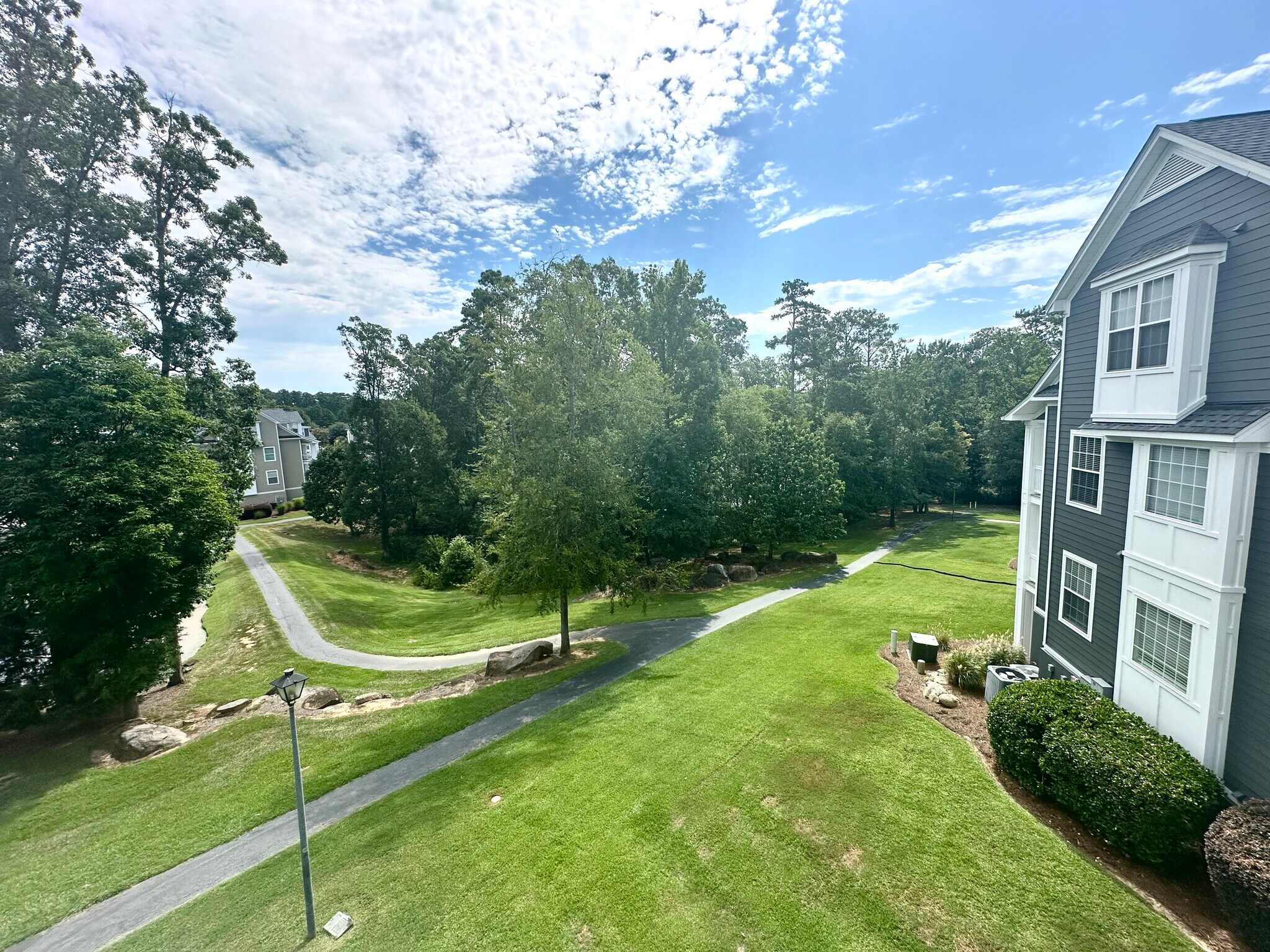 Building Photo - 149 Breezes Dr