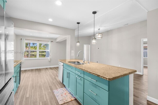 Building Photo - 1151 NW 78th Terrace