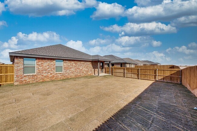 Building Photo - 1417 Bajada St