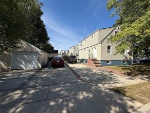 Building Photo - 134 Scranton Ave