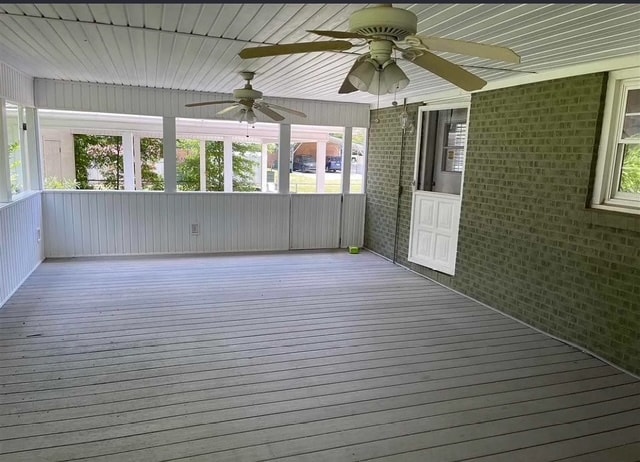 Building Photo - 1029 Edgewood Dr