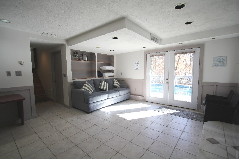 Building Photo - 1148 Kettle Ct NW